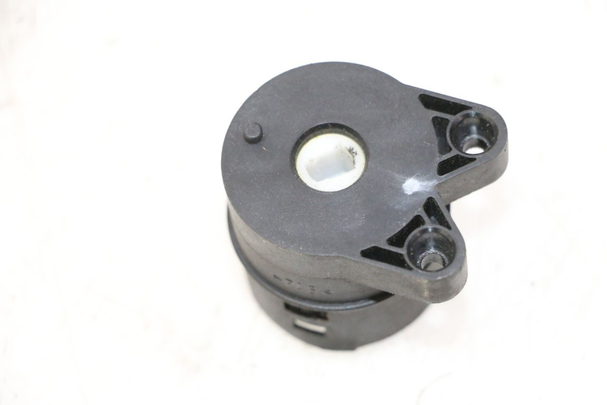 photo de SCHALTER PEUGEOT SATELIS 125 (2006 - 2009) - Zoom auf Gebrauchszustand