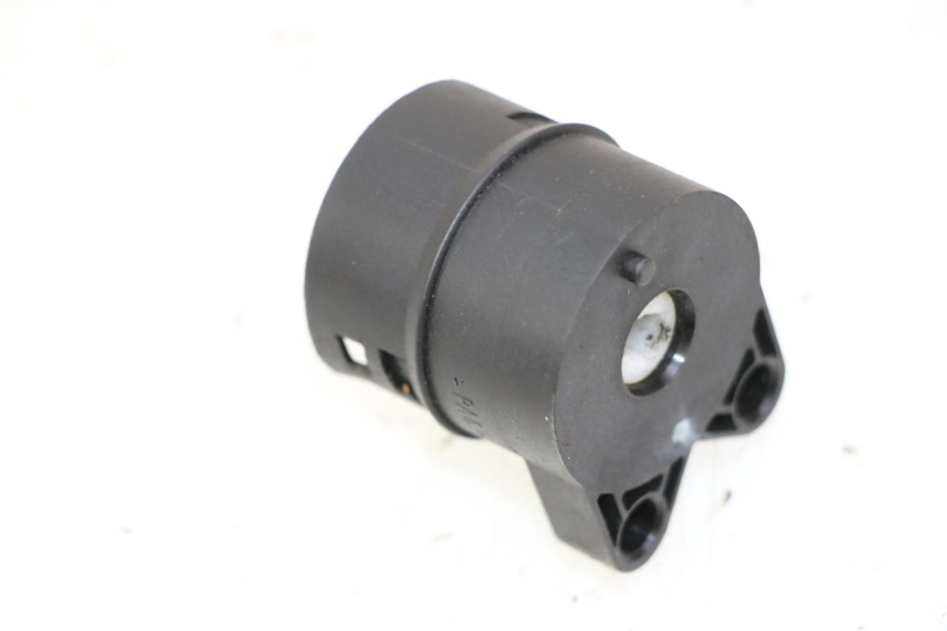 photo de SCHALTER PEUGEOT SATELIS 125 (2006 - 2009) - Alternative Perspektive