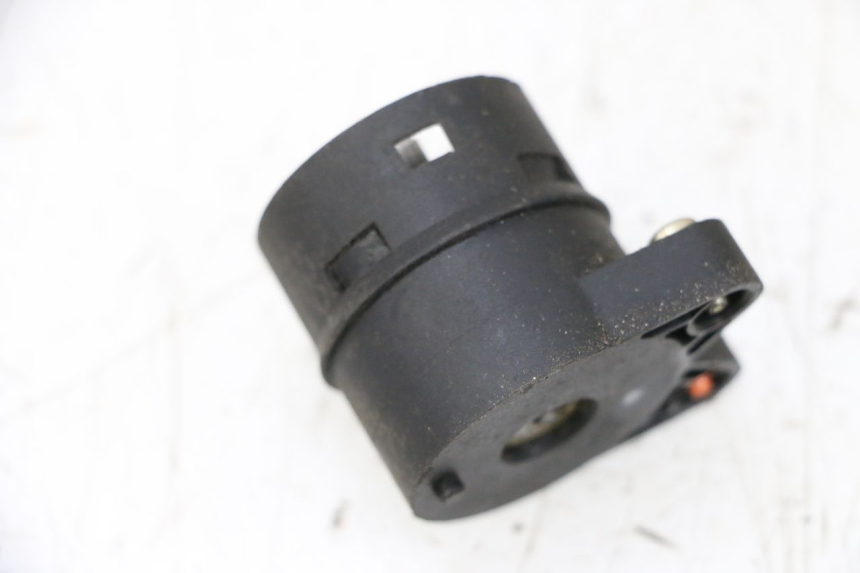 photo de SCHALTER PEUGEOT SATELIS 125 (2006 - 2009) - Alternative Perspektive