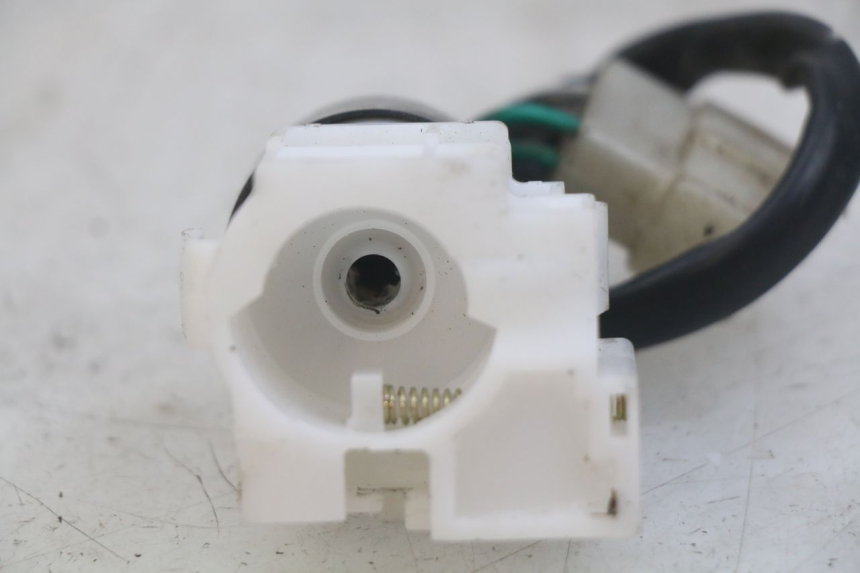 photo de ZÜNDSCHLOSS PEUGEOT TWEET 4T 50 (2018 - 2022) - Detailansicht des Bauteils