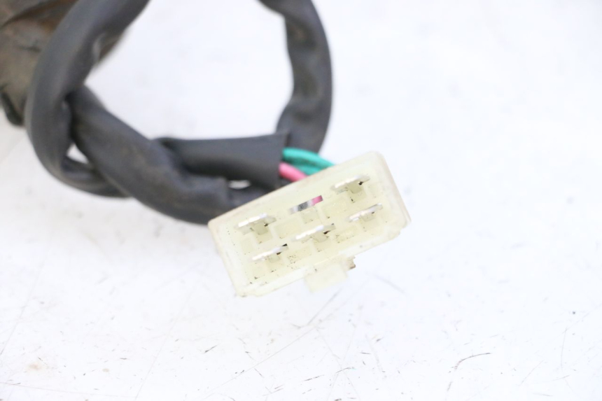 photo de ZÜNDSCHLOSS PEUGEOT TWEET 4T 50 (2014 - 2019) - Alternative Perspektive