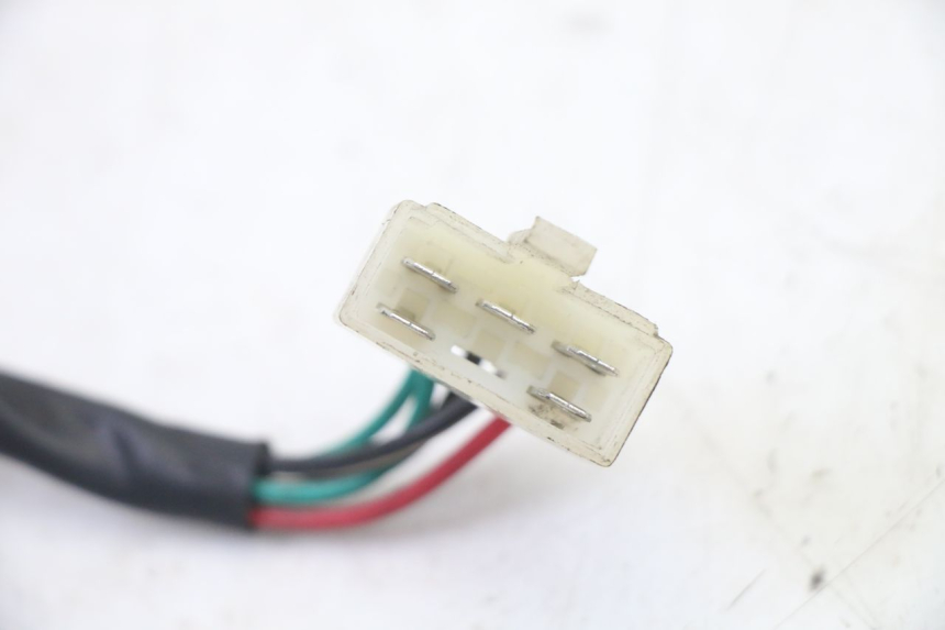 photo de ZÜNDSCHLOSS PEUGEOT TWEET 4T 50 (2014 - 2019) - Zoom auf Gebrauchszustand