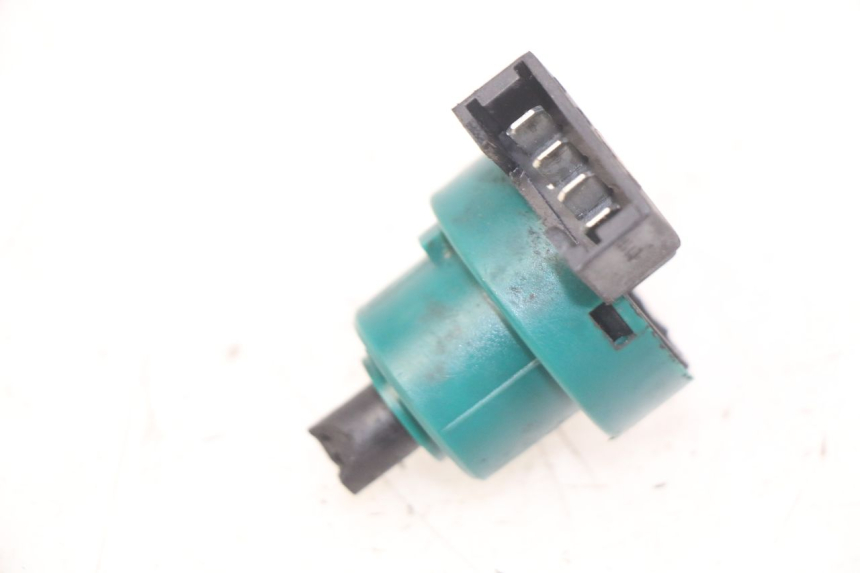 photo de ZÜNDSCHLOSS PIAGGIO VESPA LXV 125 (2006 - 2009) - Alternative Perspektive