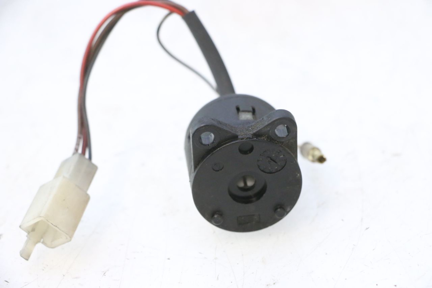 photo de SCHALTER YAMAHA YP MAJESTY 125 (1998 - 2001) - Alternative Perspektive