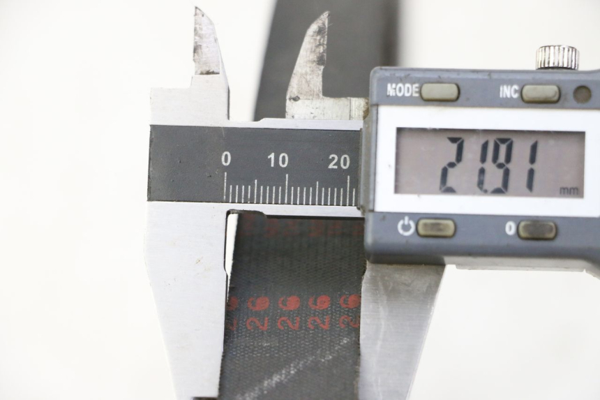 photo de KEILRIEMEN SUZUKI BURGMAN 125 (2007 - 2014) - Zoom auf Gebrauchszustand