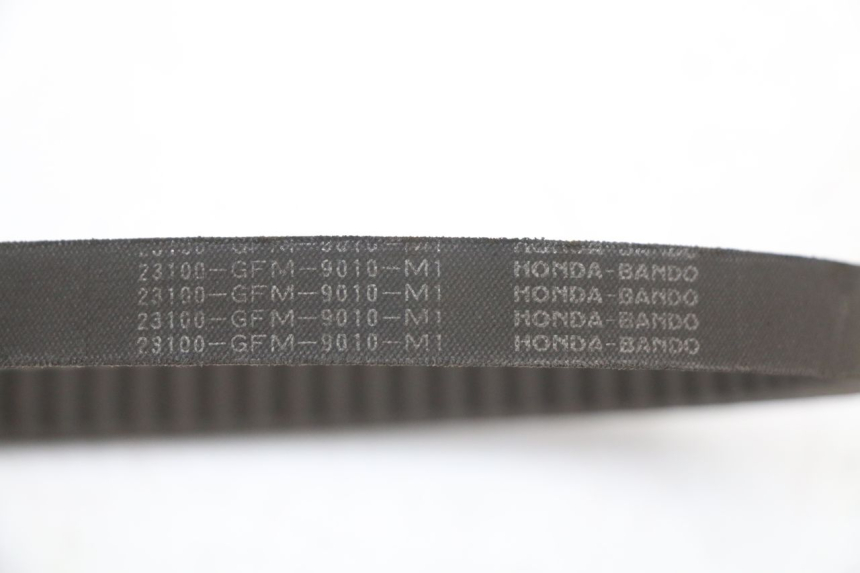 photo de KEILRIEMEN HONDA NHX LEAD 110 (2008 - 2010) - Detailansicht des Bauteils