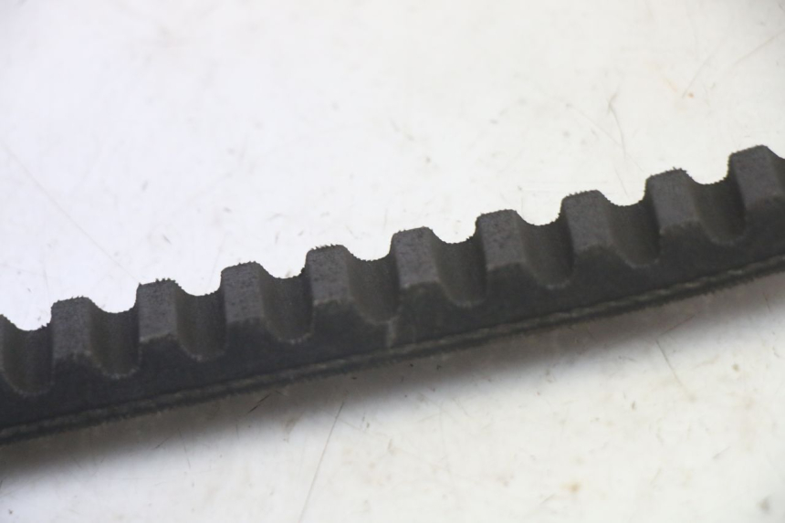 photo de KEILRIEMEN PEUGEOT VIVACITY NEW 4T 50 (2008 - 2017) - Alternative Perspektive