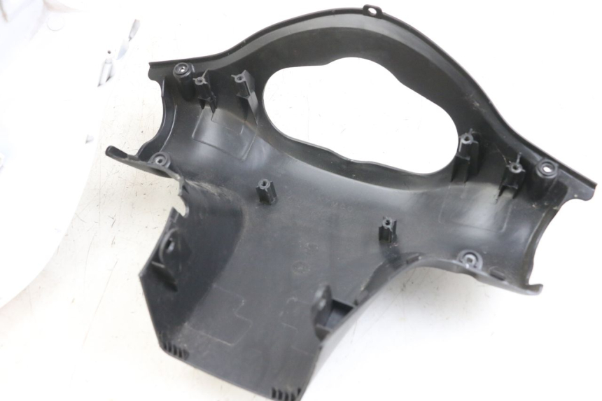 photo de LENKERABDECKUNG KYMCO AGILITY 4T 50 (2018 - 2022) - Ergänzendes Produktfoto