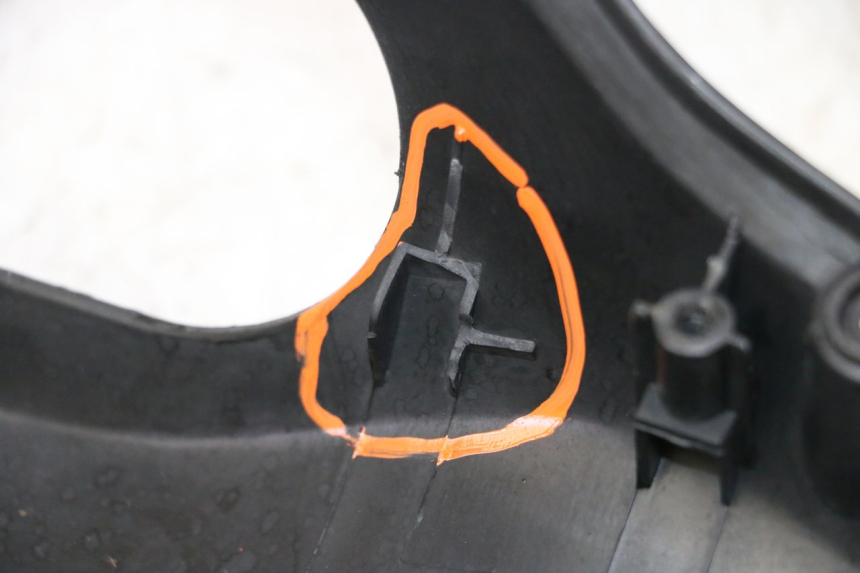 photo de LENKERVERKLEIDUNG KYMCO AGILITY 4T 50 (2005 - 2018) - Detaillierte Sichtprüfung