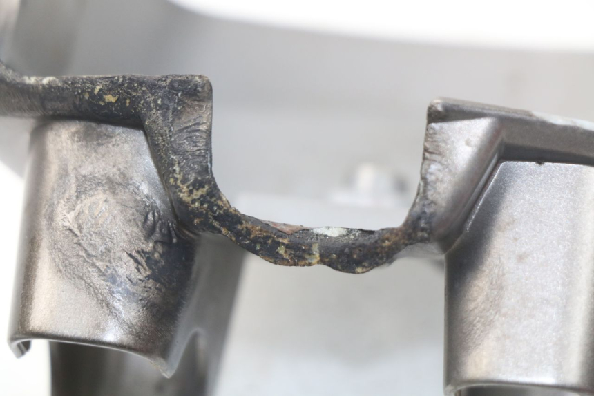 photo de LENKERABDECKUNG KYMCO AGILITY RS 2T 50 (2009 - 2013) - Detailansicht des Bauteils