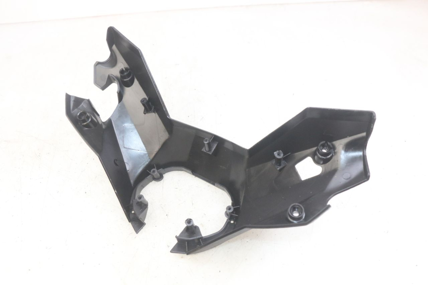 photo de LENKERABDECKUNG NECO ALEXONE 125 (2017 - 2024) - Details der Befestigungspunkte