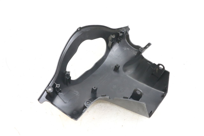 photo de HINTERE LENKERABDECKUNG KYMCO AGILITY 4T 50 (2018 - 2022) - Zoom auf Gebrauchszustand