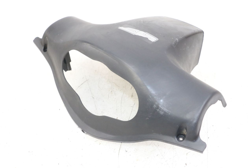 photo de HINTERE LENKERABDECKUNG KYMCO AGILITY 4T 50 (2018 - 2022) - Detailansicht des Bauteils