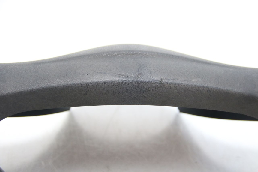 photo de HINTERE LENKERABDECKUNG DERBI BOULEVARD 50 (2009 - 2006) - Zoom auf Komponenten