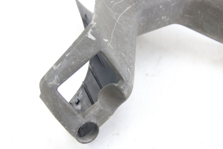 photo de RüCKSPIEGELABDECKUNG SUZUKI BURGMAN 125 (2007 - 2014) - Zoom auf Komponenten