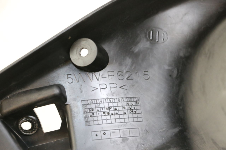 photo de HINTERE LENKERABDECKUNG YAMAHA BW'S 50 (2004 - 2017) - Zoom auf Gebrauchszustand