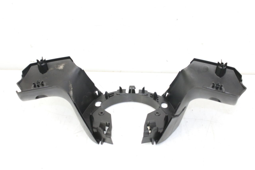 photo de HINTERE LENKERABDECKUNG PEUGEOT CITYSTAR 50 (2013 - 2017) - Hauptansicht