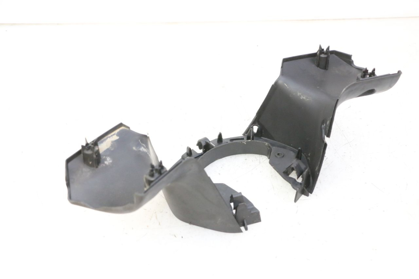 photo de HINTERE LENKERABDECKUNG PEUGEOT CITYSTAR 50 (2013 - 2017) - Detailansicht des Bauteils