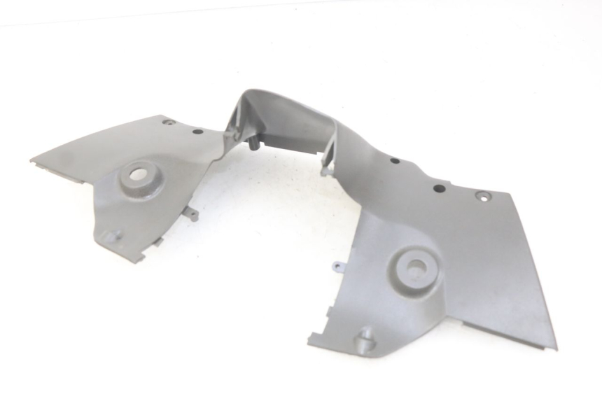 photo de HINTERE LENKERABDECKUNG SUZUKI CP 80 (1985 - 1996) - Zoom auf Gebrauchszustand