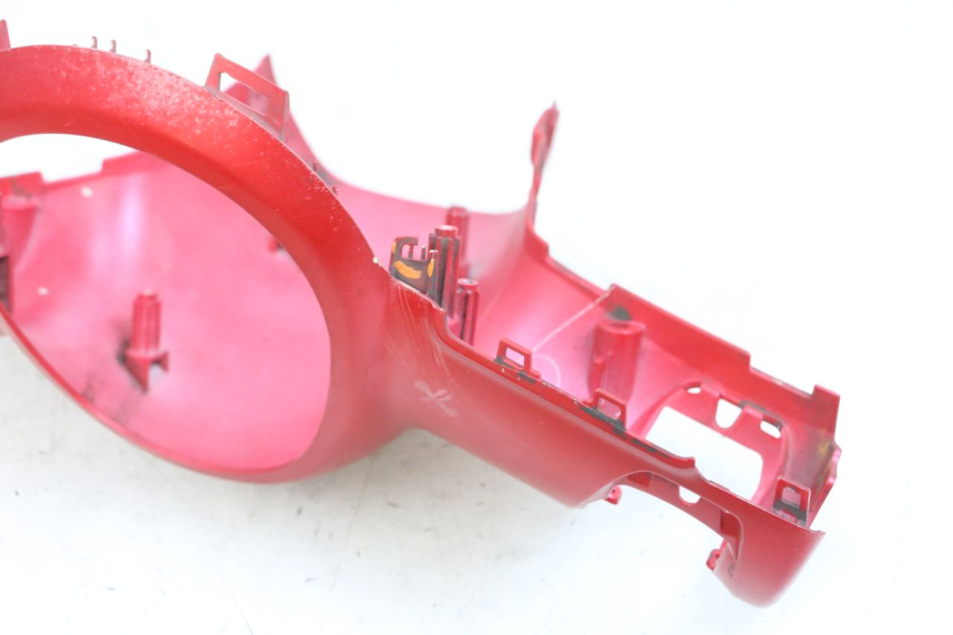 photo de LENKERVERKLEIDUNG HINTEN PEUGEOT DJANGO 4T 50 (2014 - 2019) - Details der Befestigungspunkte