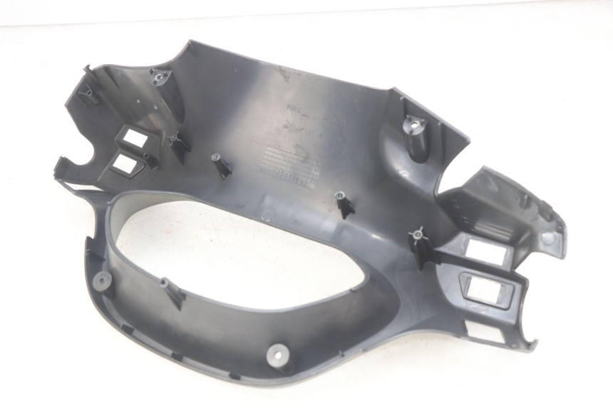 photo de HINTERE LENKERABDECKUNG HONDA FES PANTHEON 2T 125 (1998 - 2002) - Alternative Perspektive