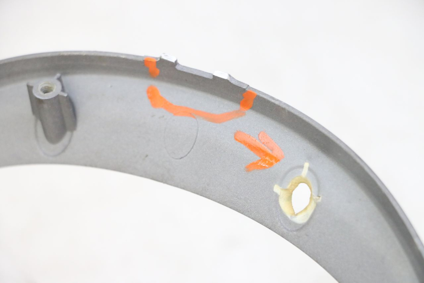 photo de HINTERE LENKERABDECKUNG SYM FIDDLE 3 III 125 (2014 - 2020) - Gesamtansicht des Produkts