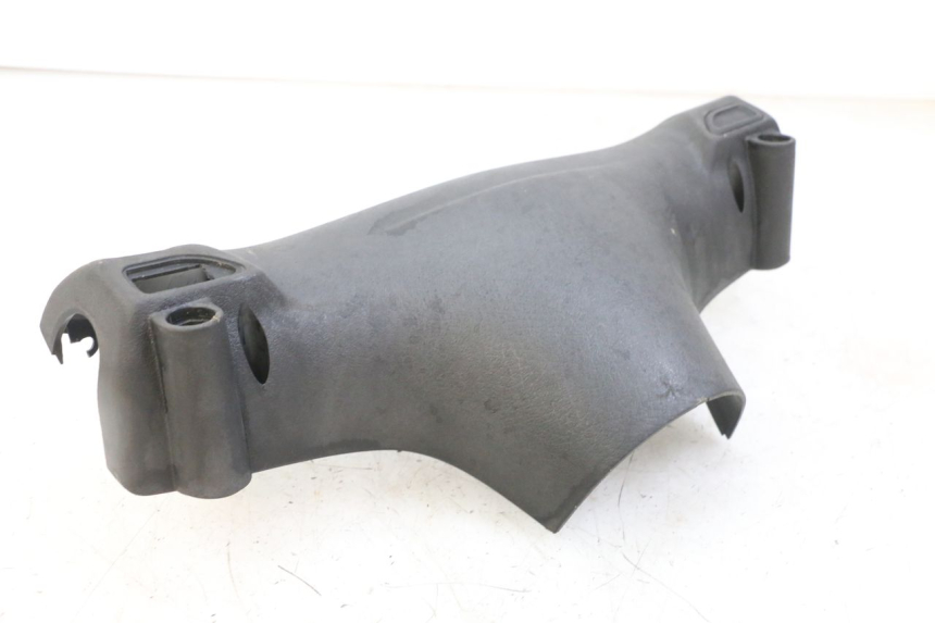 photo de HINTERE LENKERABDECKUNG PIAGGIO FLY 2T 50 (2004 - 2017) - Detailansicht des Bauteils