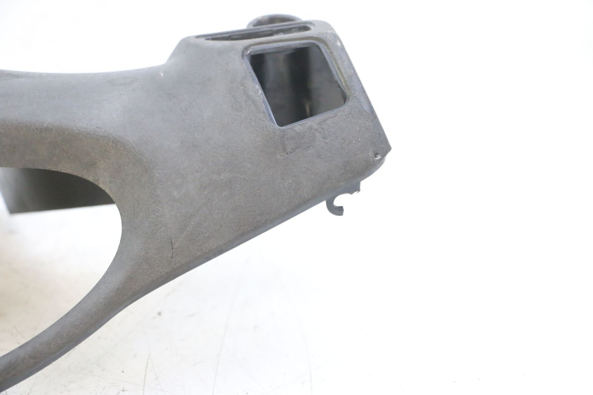 photo de HINTERE LENKERABDECKUNG PIAGGIO FLY 2T 50 (2004 - 2017) - Alternative Perspektive