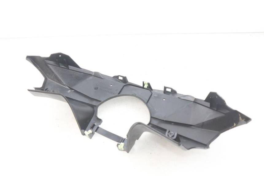 photo de HINTERE LENKERABDECKUNG PEUGEOT GEOPOLIS 400 (2007 - 2013) - Alternative Perspektive