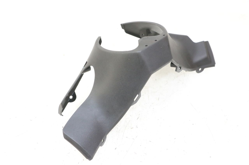 photo de LENKERVERKLEIDUNG HINTEN HONDA FORZA 125 (2021 - 2025) - Detailansicht des Bauteils