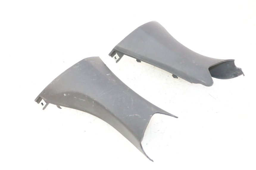 photo de LENKERVERKLEIDUNG HINTEN SYM JOYMAX 125 (2010 - 2017) - Hauptansicht