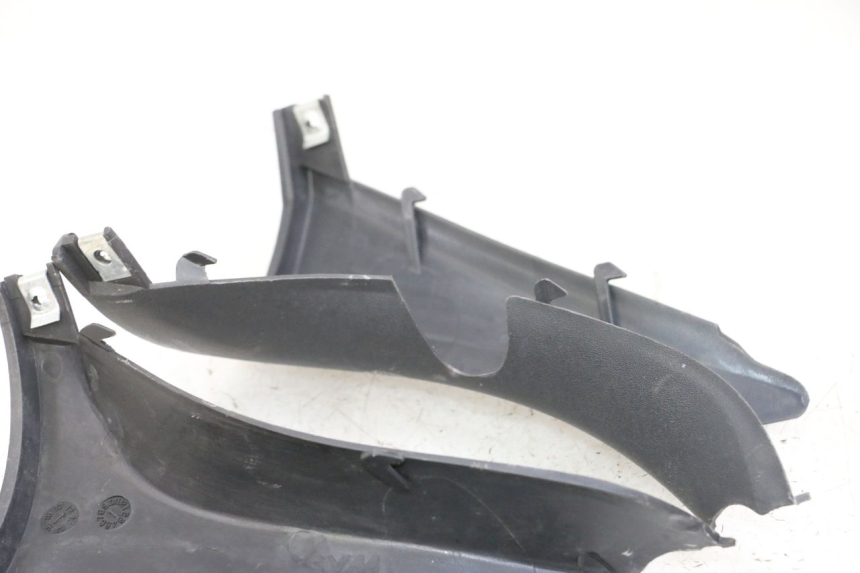 photo de LENKERVERKLEIDUNG HINTEN SYM JOYMAX 125 (2010 - 2017) - Alternative Perspektive