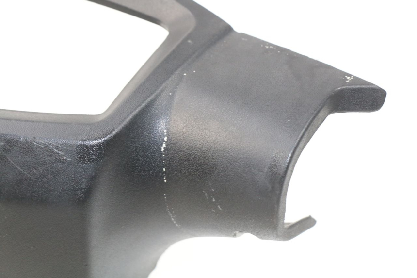 photo de HINTERE LENKERABDECKUNG PEUGEOT KISBEE 4T 50 (2018 - 2022) - Zoom auf Gebrauchszustand