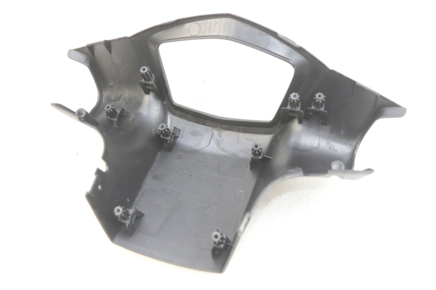 photo de HINTERE LENKERABDECKUNG PEUGEOT KISBEE 4T 50 (2010 - 2017) - Technische Nahaufnahme