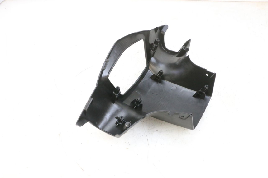 photo de HINTERE LENKERABDECKUNG PEUGEOT KISBEE 4T 50 (2010 - 2017) - Alternative Perspektive