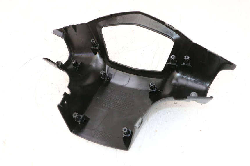 photo de HINTERE LENKERABDECKUNG PEUGEOT KISBEE 4T 50 (2010 - 2017) - Alternative Perspektive