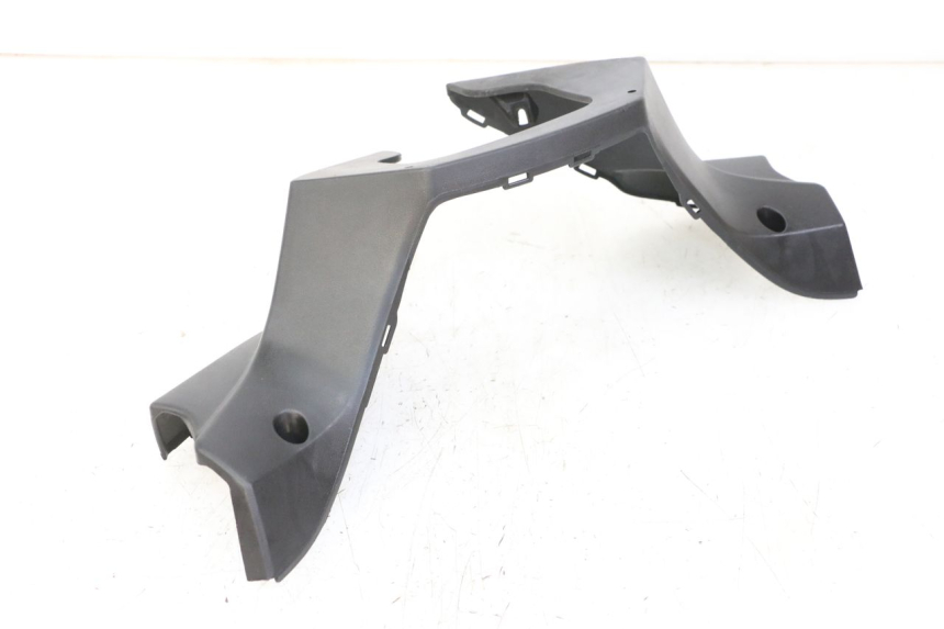 photo de LENKERVERKLEIDUNG HINTEN KYMCO XCITING 500 (2007 - 2010) - Detailansicht des Bauteils