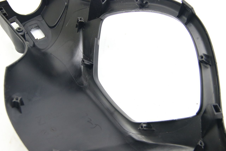 photo de RüCKSPIEGELABDECKUNG PIAGGIO LIBERTY IGET 4T 50 (2015 - 2020) - Kennzeichnungen und Originalreferenzen