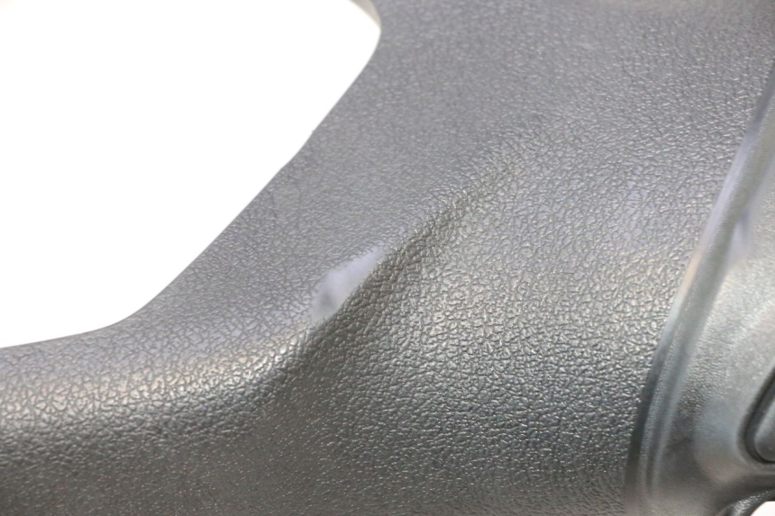 photo de LENKERVERKLEIDUNG HINTEN PIAGGIO LIBERTY IGET 4T 50 (2021 - 2025) - Detailansicht des Bauteils
