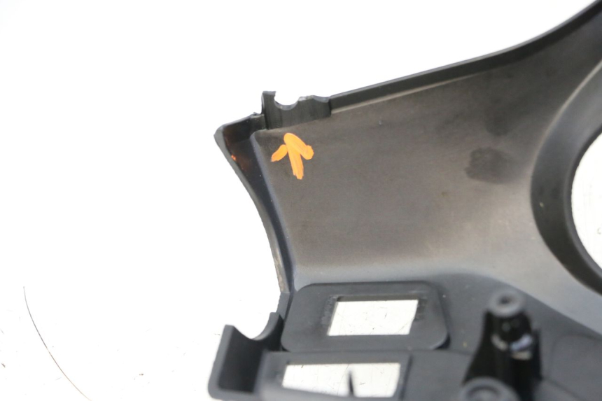 photo de LENKERVERKLEIDUNG HINTEN LONGJIA SHARPY 125 (2020 - 2024) - Zoom auf Gebrauchszustand