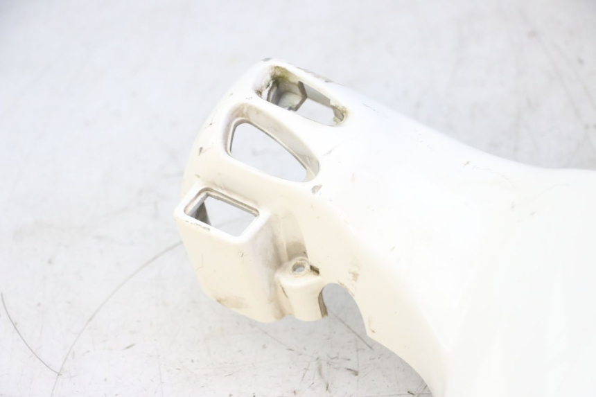 photo de LENKERVERKLEIDUNG HINTEN PIAGGIO LXV 4T 50 (2009 - 2013) - Details der Befestigungspunkte