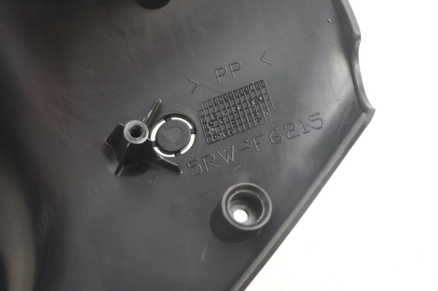 photo de LENKERVERKLEIDUNG HINTEN MBK MACH G AC 50 (2002 - 2014) - Detailansicht des Bauteils