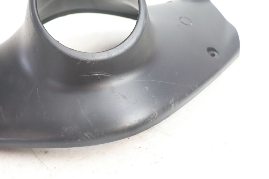 photo de LENKERVERKLEIDUNG HINTEN MBK MACH G AC 50 (2002 - 2014) - Details der Befestigungspunkte