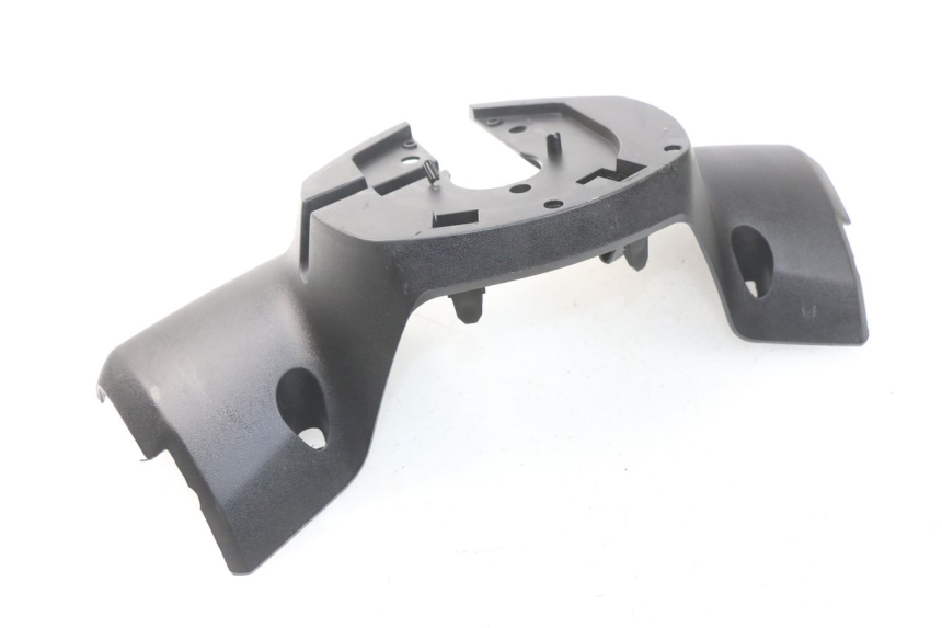 photo de LENKERVERKLEIDUNG HINTEN PEUGEOT METROPOLIS 400 (2017 - 2020) - Detailansicht des Bauteils