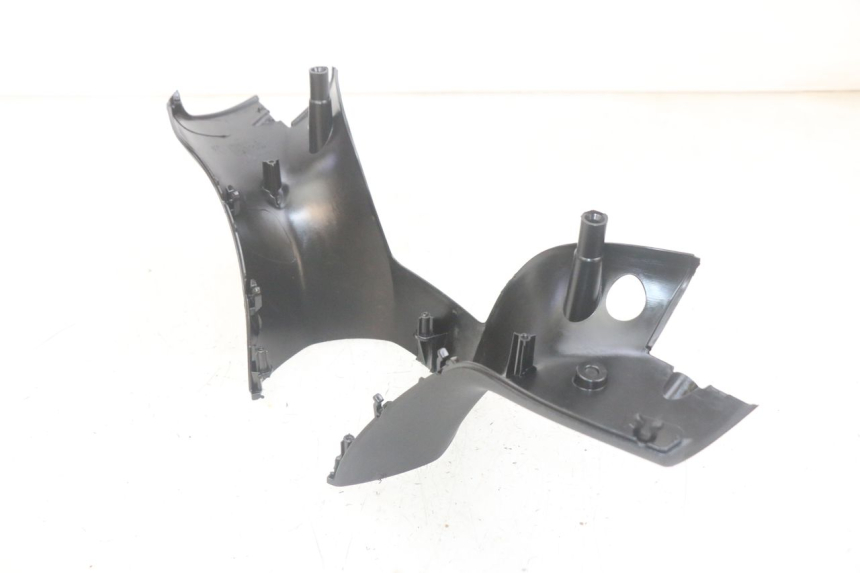 photo de LENKERVERKLEIDUNG HINTEN PIAGGIO MP3 HPE 300 (2019 - 2026) - Gesamtansicht des Produkts