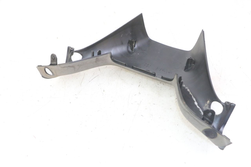 photo de LENKERVERKLEIDUNG HINTEN PIAGGIO MP3 LT 300 (2010 - 2016) - Alternative Perspektive