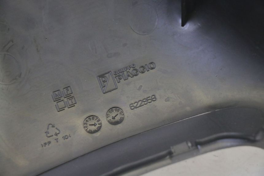 photo de RüCKSPIEGELABDECKUNG PIAGGIO MP3 500 (2011 - 2015) - Kennzeichnungen und Originalreferenzen