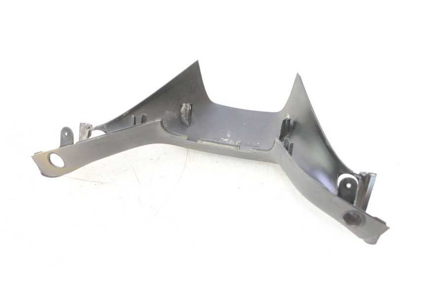 photo de LENKERVERKLEIDUNG HINTEN PIAGGIO MP3 125 (2006 - 2014) - Detailansicht des Bauteils