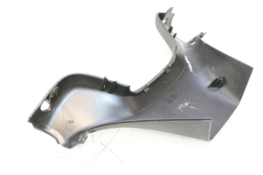 photo de LENKERVERKLEIDUNG HINTEN PIAGGIO MP3 125 (2006 - 2014) - Zoom auf Gebrauchszustand