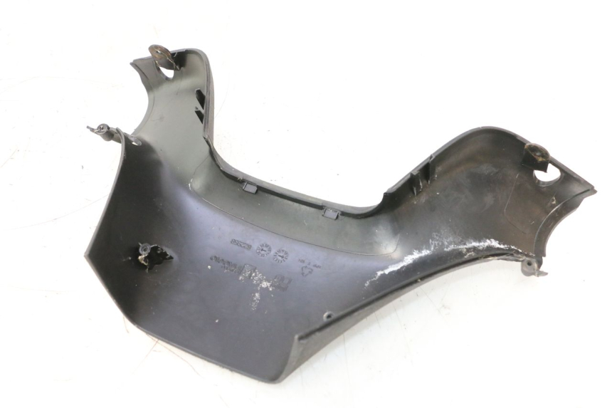 photo de LENKERVERKLEIDUNG HINTEN PIAGGIO MP3 125 (2006 - 2014) - Alternative Perspektive